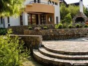 Vila 335 MP utili I Curte 1670 MP I Saftica - Balotesti I... 