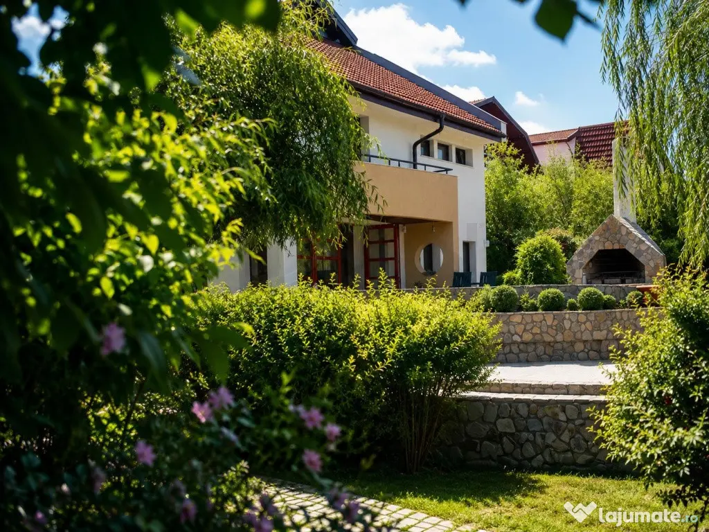 Vila 335 MP utili I Curte 1670 MP I Saftica - Balotesti I...