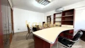 Birou I 3 camere I Camera de comert I metrou la 5 min I et 7