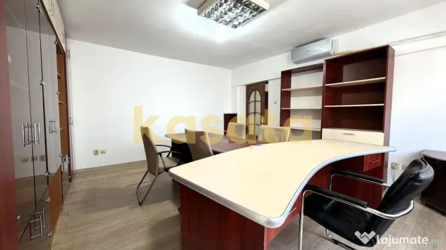 Birou I 3 camere I Camera de comert I metrou la 5 min I et 7