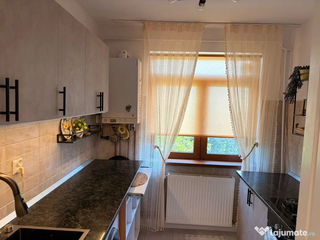 De inchiriat apartament cu 2 camere zona centrala