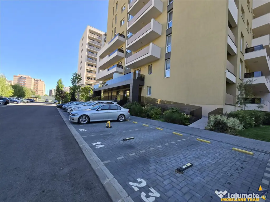 Apartament structura frumoasa, terasa, parcare rezervata,Urb