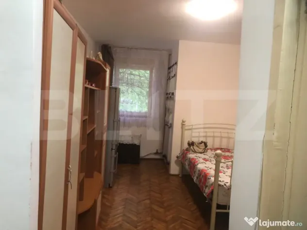 De vanzare Garsoniera , 22 mp , żona Micro 17