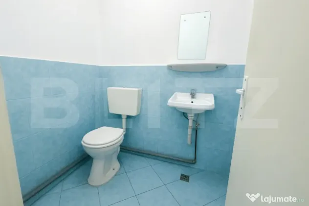 Apartament 2 camere,2 bai,Cetate,zona Piata,vad excelent