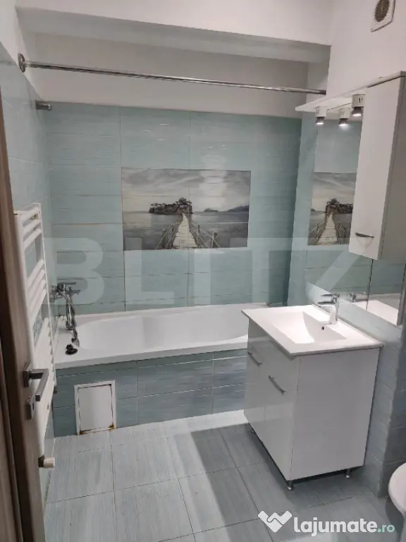 Apartament 2 camere, 42 mp, prima inchiriere, parcare, zona