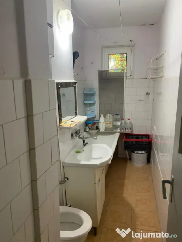 Apartament 3 camere de vânzare în Inel II, recent renovat,