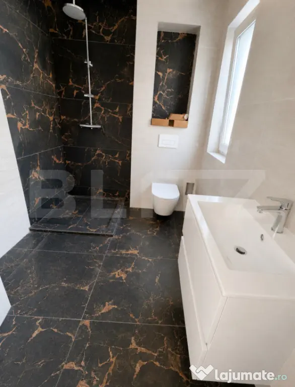 Duplex premium de vanzare - Cartier Izvor, Tarlungeni 400 mp