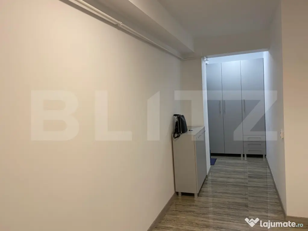 Apartament 2 camere, 62 mp, ansamblu rezidential, zona Rovin