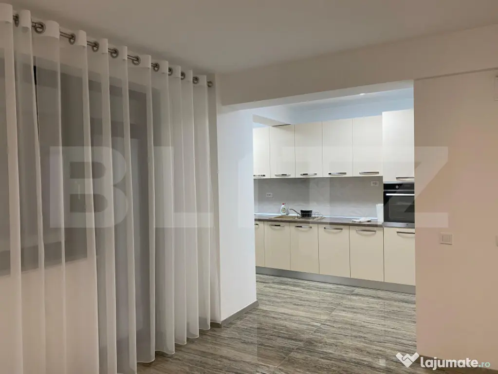 Apartament 2 camere, 62 mp, ansamblu rezidential, zona Rovin