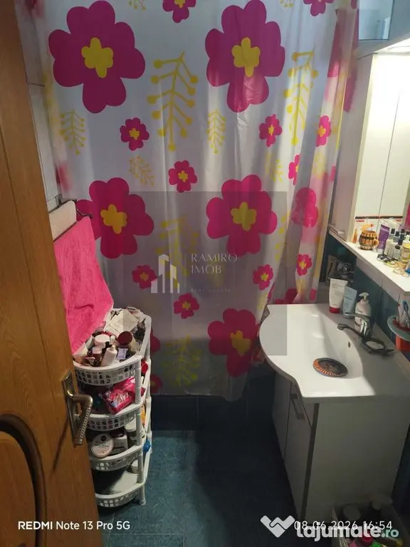 Apartament 3 camere, decomandat, 75 mp, Metrou Nicolae Gr...