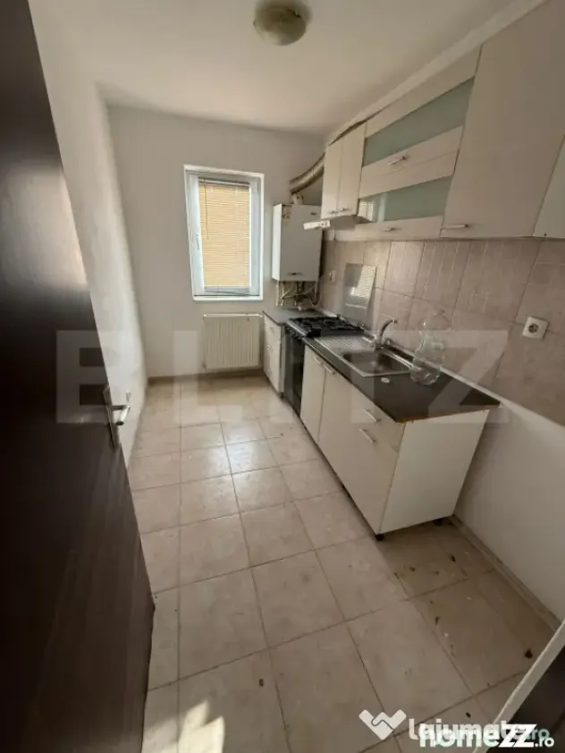 Apartament 2 camere decomandate, intermediar, parcare, zona - Floresti (Cluj)