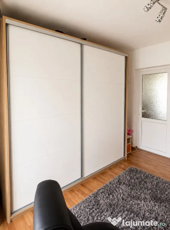 Apartament 2 camere, etaj 2/2, mobilat, utilat, Avram Iancu!