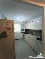 Apartament modern cu 4 camere, intr-un bloc reabilitat cu SU