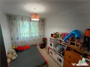Apartament modern cu 4 camere, intr-un bloc reabilitat cu SU
