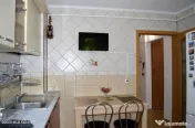 Eremia - Nord, 2 camere, decomandat, etaj 1, mobilat si u...