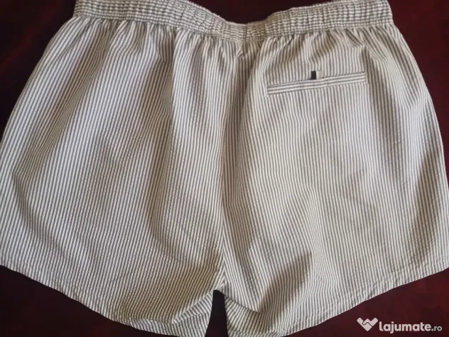 Short baie,boss,originals ,nr xl,tara proveniență,germania