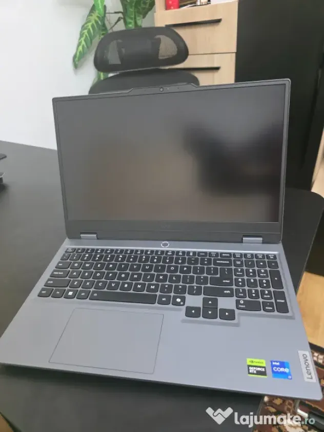 Laptop Gaming LOQ 15IRX10 i7-13650HX RTX 5070 24GB 1TB 144Hz încărcător 245W