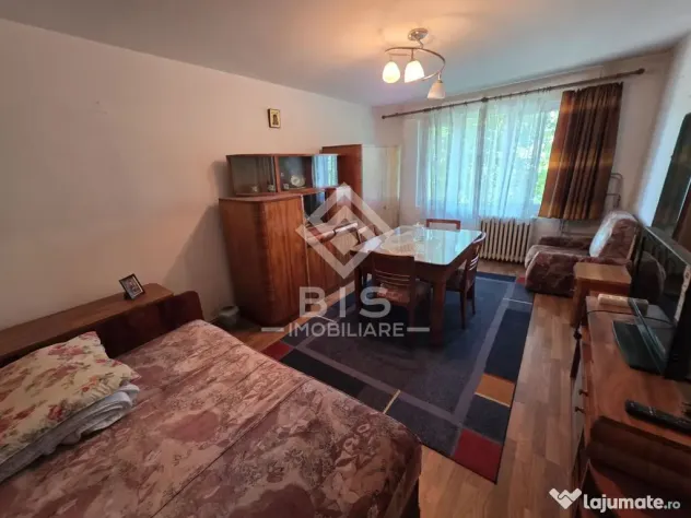 Apartament 2 camere decomandate. ETAJ 2