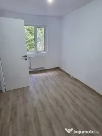 Renovat Etaj Intermediar zona Sagului 