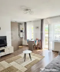 Apartament 2 camere, 42 mp, 2 balcoane, zona Stejarului