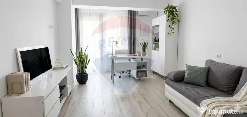 DE VÂNZARE Apartament 4 camere | Petrom City | Vedere la...