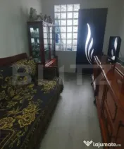 Apartament de vanzare, cu 3 camere, semidecomandat - in Vatr