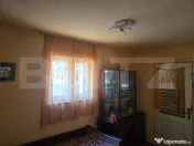 Casă bătrânească cu curte mare de 1.100 mp în orașul T