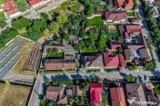 Casa 3 camere, bucatarie si baie, in zona centrala din Ch... 