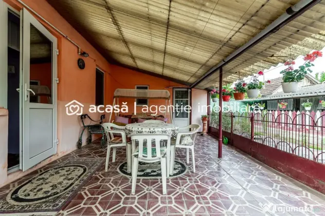 Casa 3 camere, bucatarie si baie, in zona centrala din Ch...