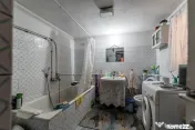 Casa 3 camere, bucatarie si baie, in zona centrala din Ch... 