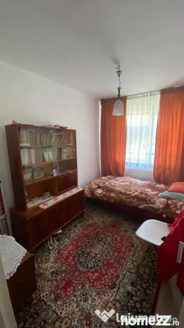 Etaj 1 - 4 camere Apollo - suprafata 52mp plus 2mp balcon. - Braila (Braila)