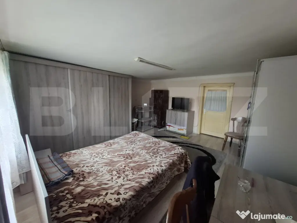 Oportunitate de investitie in zona Ardud,casa cu 2 camere