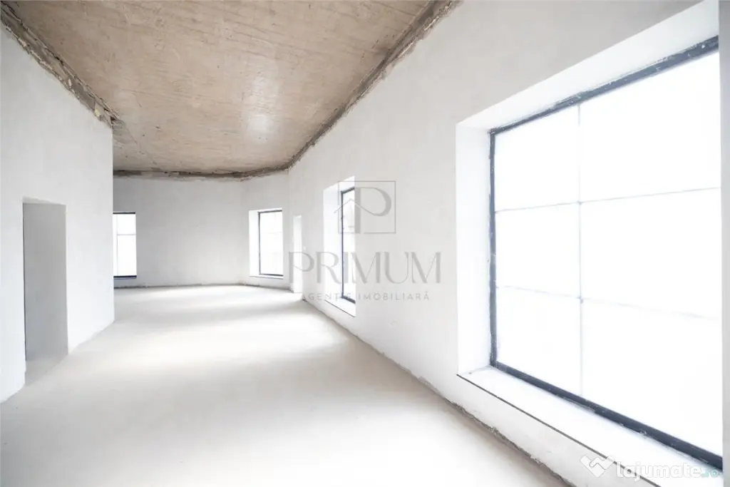Spatiu comercial SAD, 100 mp. open-space cu vitrina mare - B