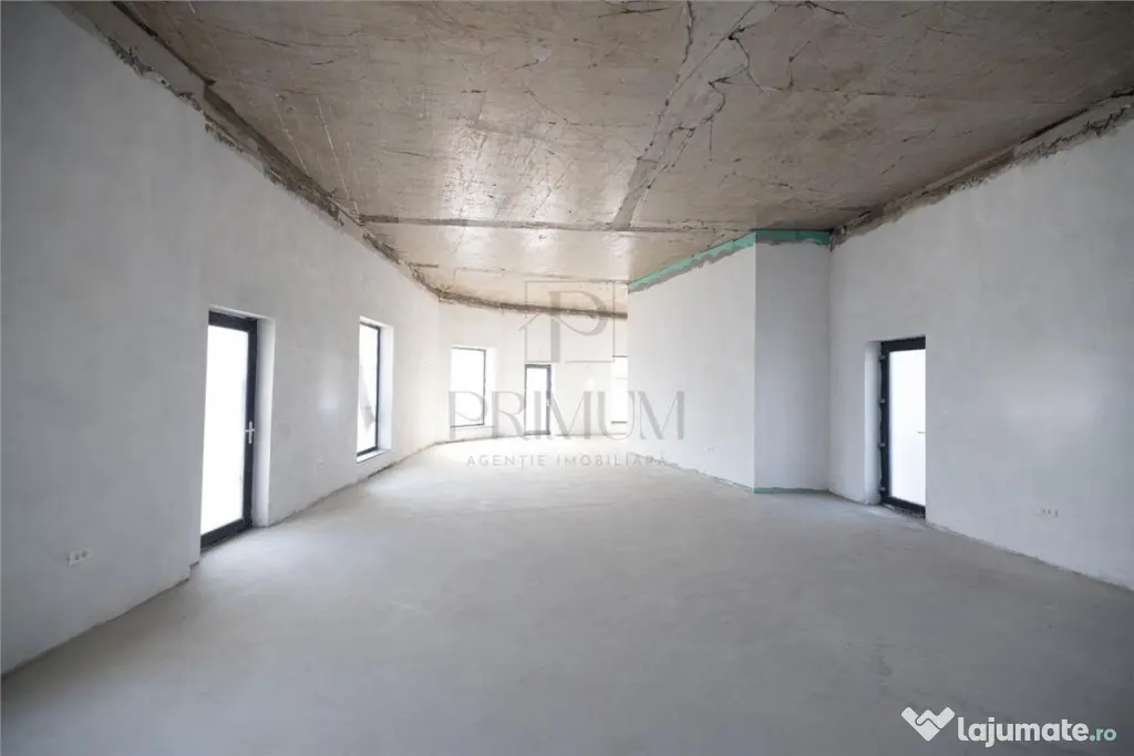 Spatiu comercial SAD, 100 mp. open-space cu vitrina mare - B
