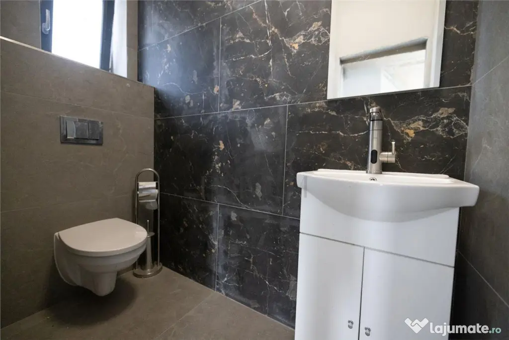 Spatiu comercial SAD, 100 mp. open-space cu vitrina mare - B