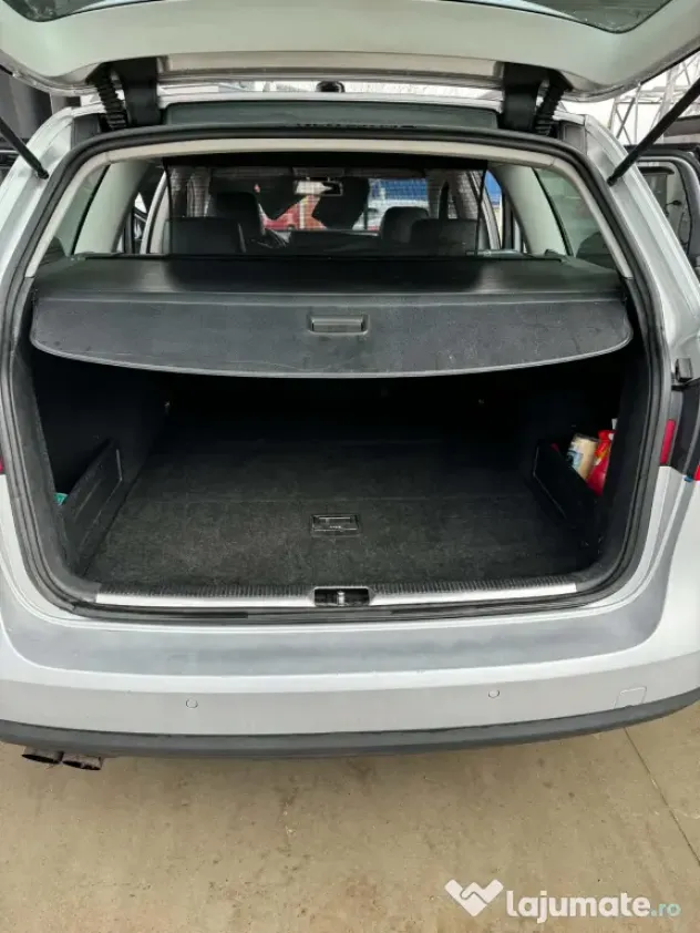 Vând Vw Passat,B6,2009,3700 e