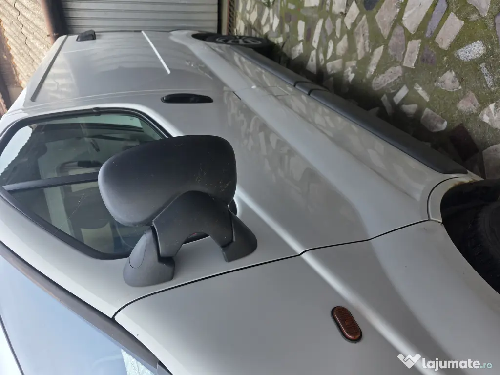 Opel Vivaro înmatriculat
