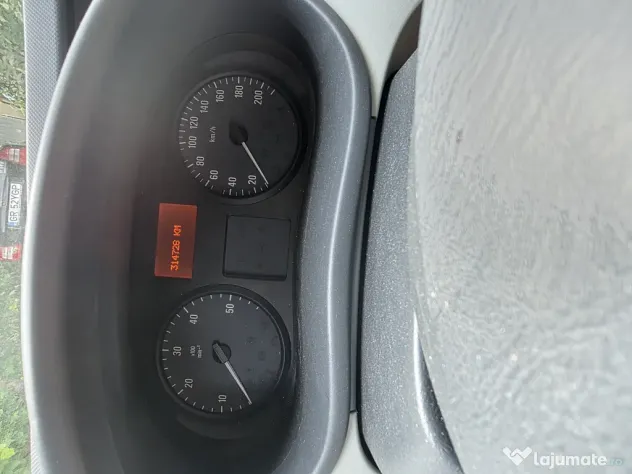 Opel Vivaro înmatriculat