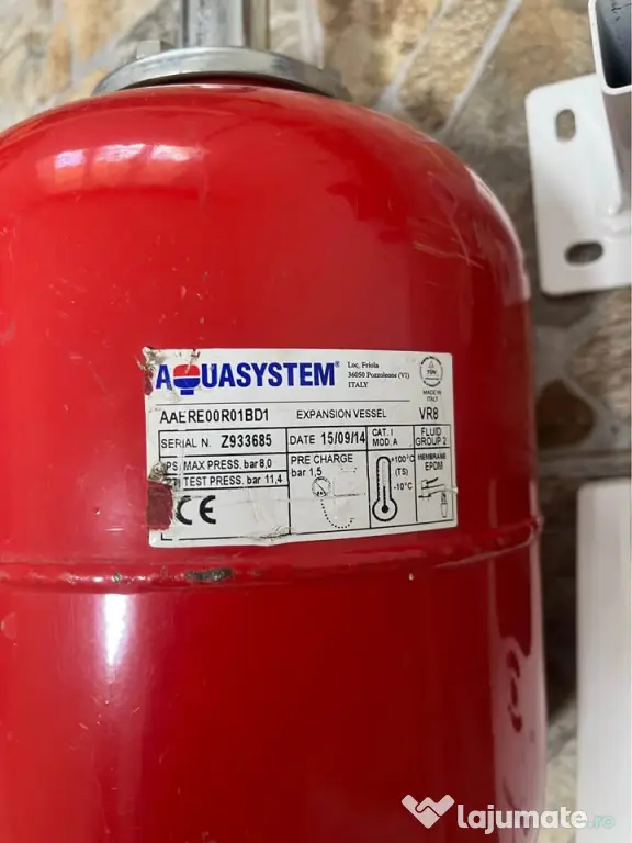 Vand panou solar presurizat cu 15 tuburi