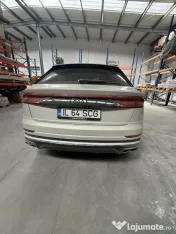 Audi sq8, 2021 (il64scg). 