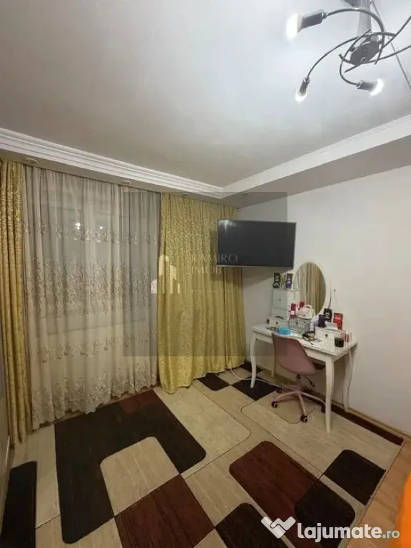 Ap. 2 camere decomandat etaj.3 - Str. Alunisului/ Brancov...
