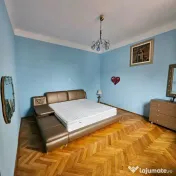 CENTRAL Bulevard-casa boiereasca 1940, 5 camere inalte - 175