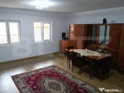OPORTUNITATE : Proprietate formată din 2 case și teren gen 