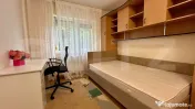 Apartament 3 Camere , Zona Nufarul + loc de parcare 