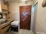 Garsoniera situata la etajul intermediar 2 in zona Lazaret d
