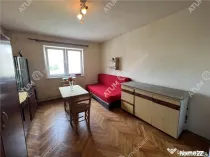 Garsoniera situata la etajul intermediar 2 in zona Lazaret d