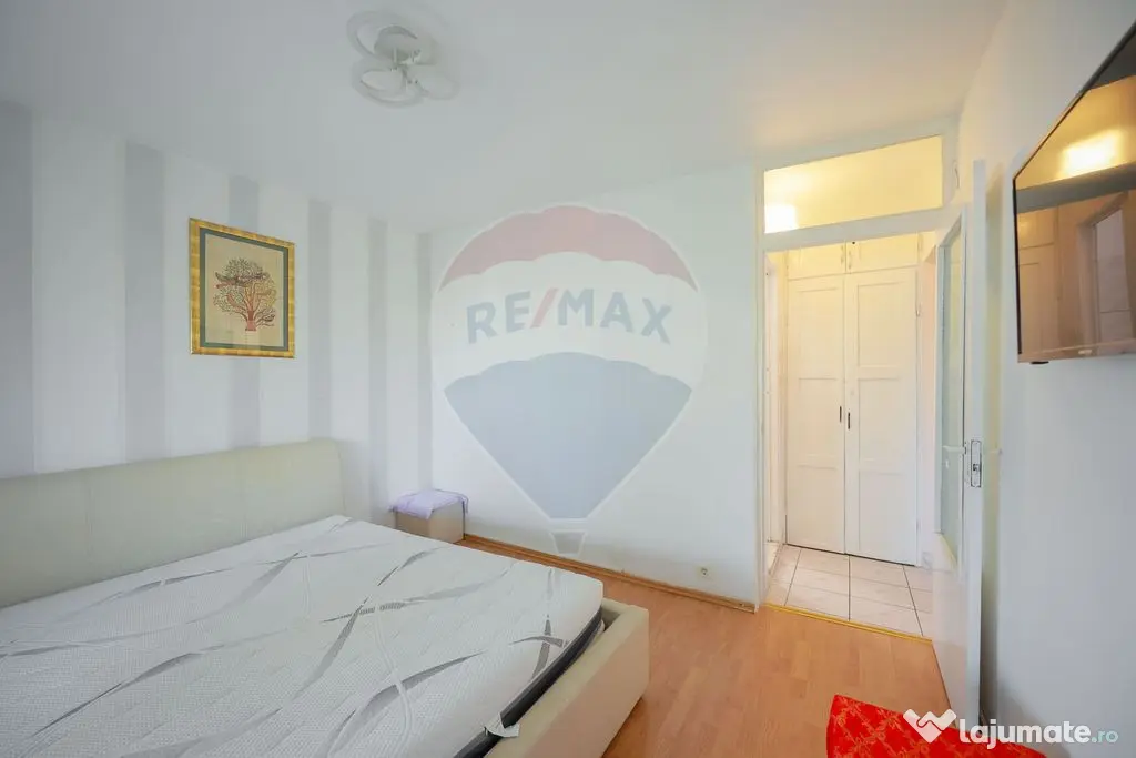 De vânzare apartament cu 3 camere zona Dacia