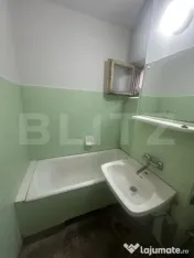 Apartament 4 camere, 79 mp utili, Micro 16