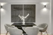 Apartament cu vedere spectaculoasă, 3 camere, 2 băi, bloc