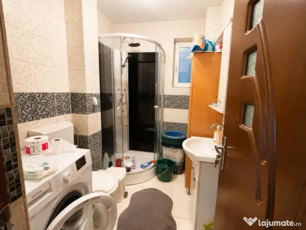 Apartament 3 camere, 65,99 mp, bloc nou 2017, Craiovița Nou